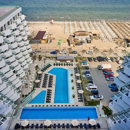 Retro Apartment In Infinity Beach Resort Mamaia Luaran gambar